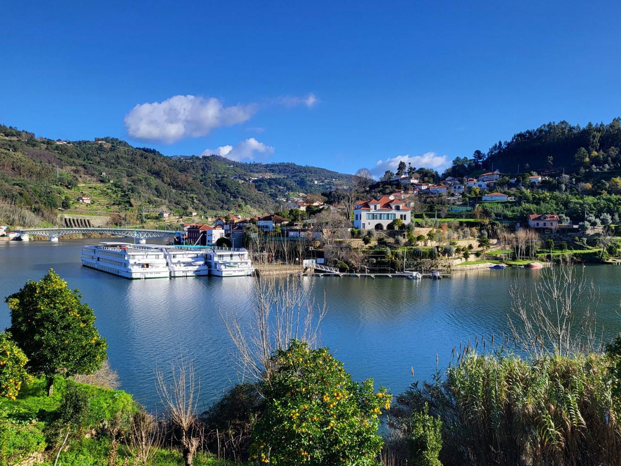 Douro Studio Apartment Cinfaes Exterior photo