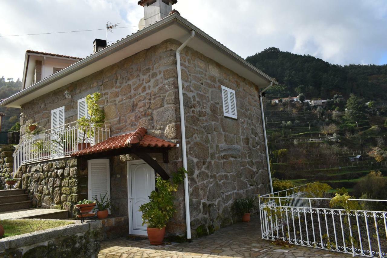 Douro Studio Cinfaes Exterior photo